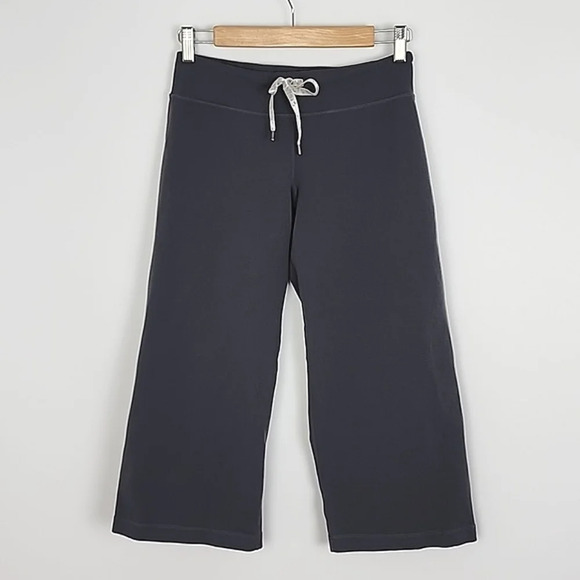 Lululemon Women's Extend Crop II Grey Pink Stitch Stretch 20" Inseam Size 4 - Picture 2 of 13